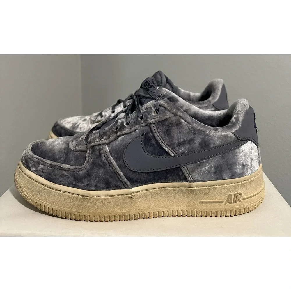 Nike Air Force 1 Low Youth Size 4Y Blue Sneakers Velvet 849345-401